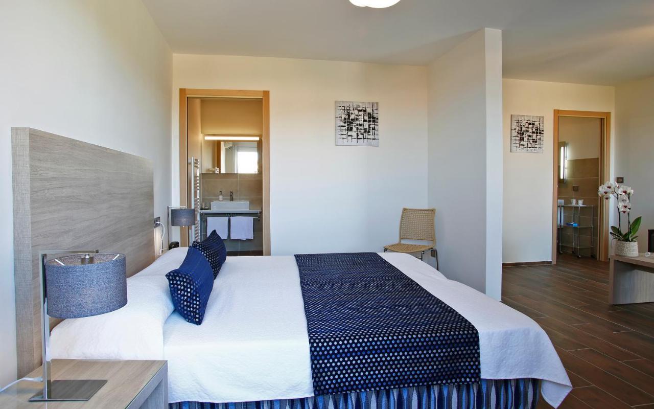 Hotel Funtana Marina LʼÎle-Rousse 외부 사진
