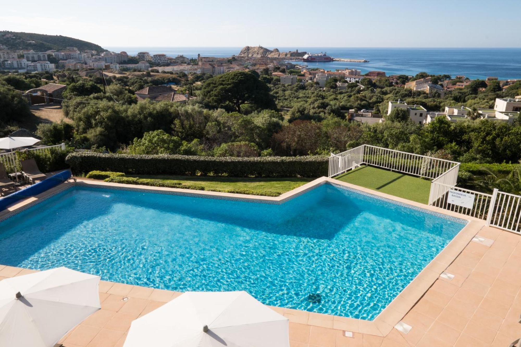 Hotel Funtana Marina LʼÎle-Rousse 외부 사진