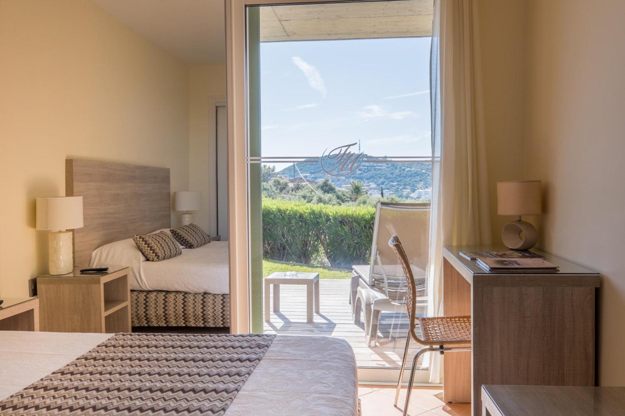 Hotel Funtana Marina LʼÎle-Rousse 외부 사진