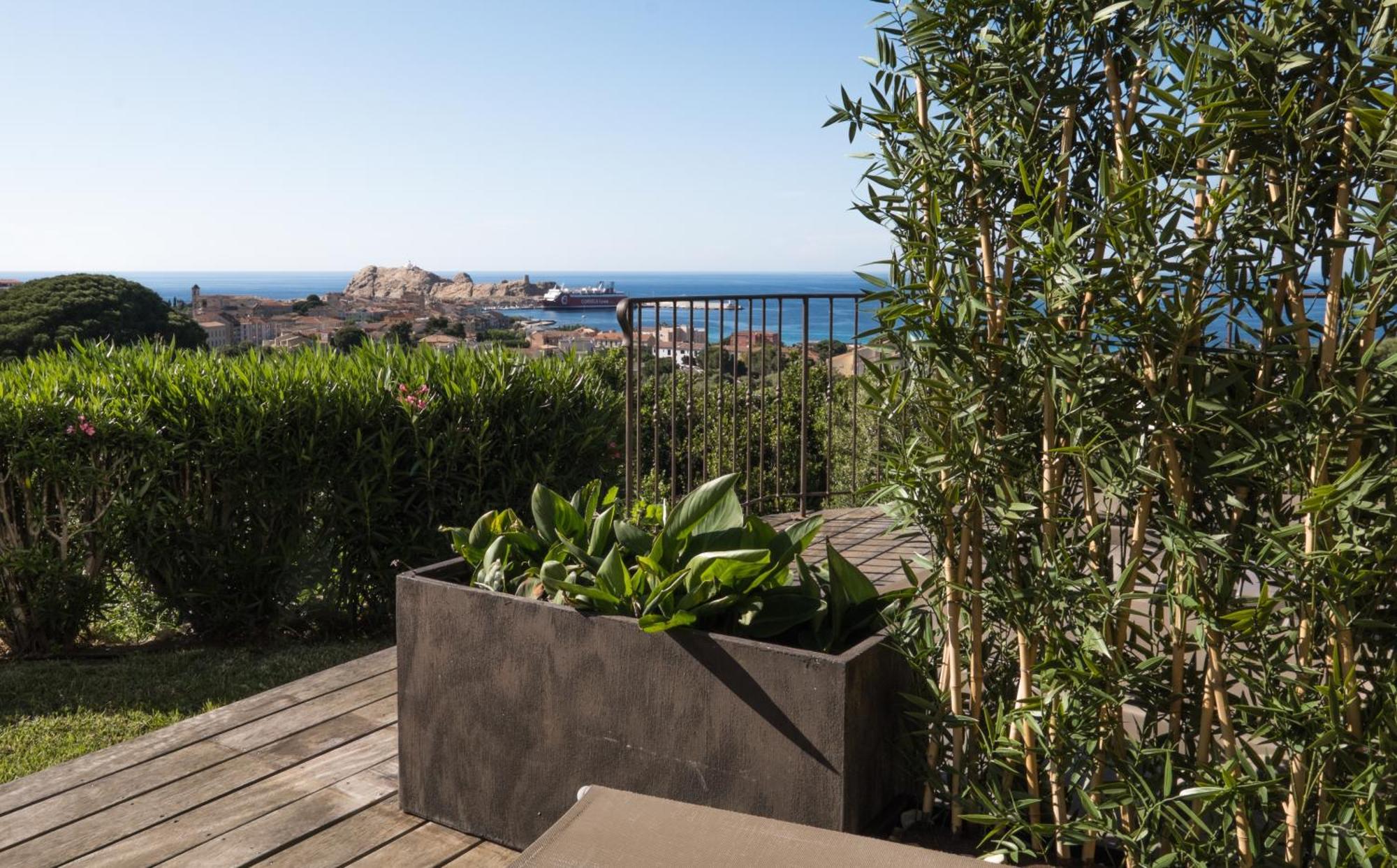 Hotel Funtana Marina LʼÎle-Rousse 외부 사진